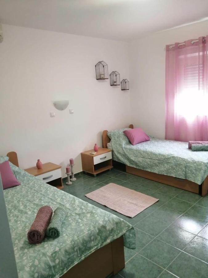 Holiday House Lara Starigrad Paklenica Ngoại thất bức ảnh